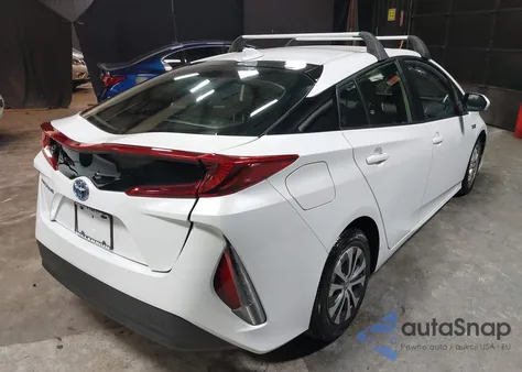 2022 Toyota Prius Prime Le из США, поврежденный, VIN JTDKAMFP8N3214449